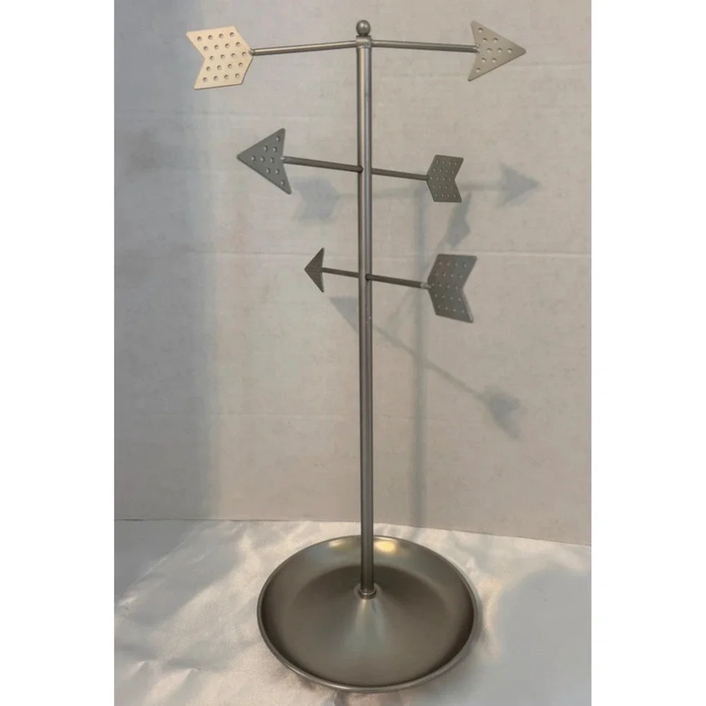 U Loft Erika Kovesdi Arrow Earring Stand Jewelry Organizer Silver Metal 51226
